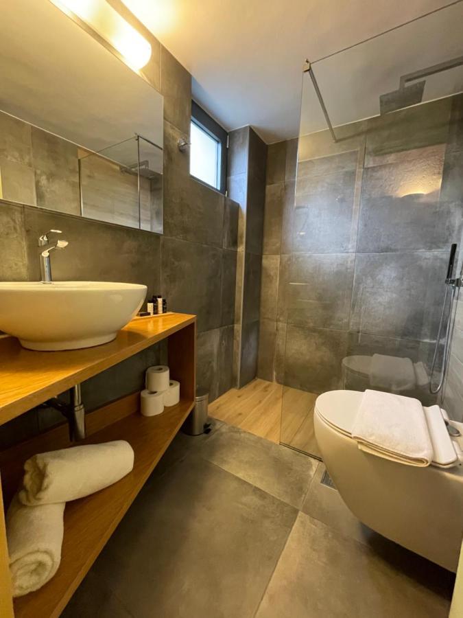 Villa Georgia Apartments & Suites Kalamaki  Bilik gambar